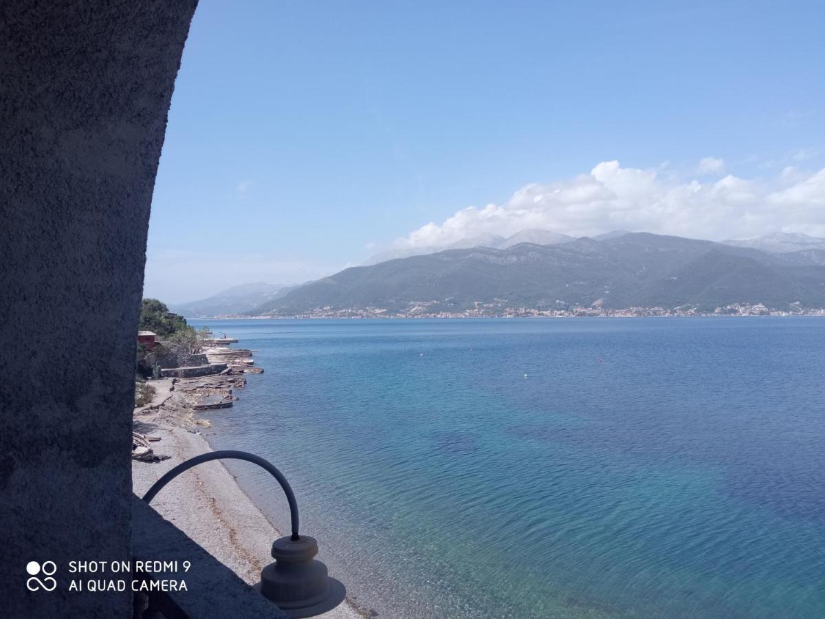 Apartments Petrovic Tivat Kültér fotó