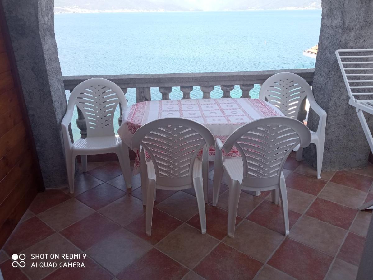 Apartments Petrovic Tivat Kültér fotó