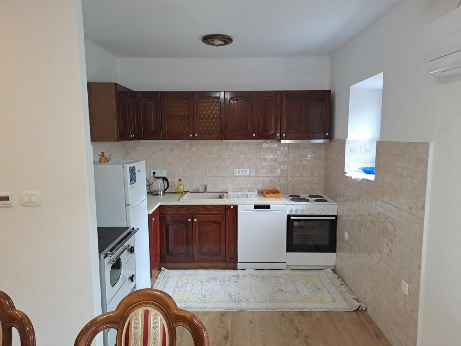 Apartments Petrovic Tivat Kültér fotó