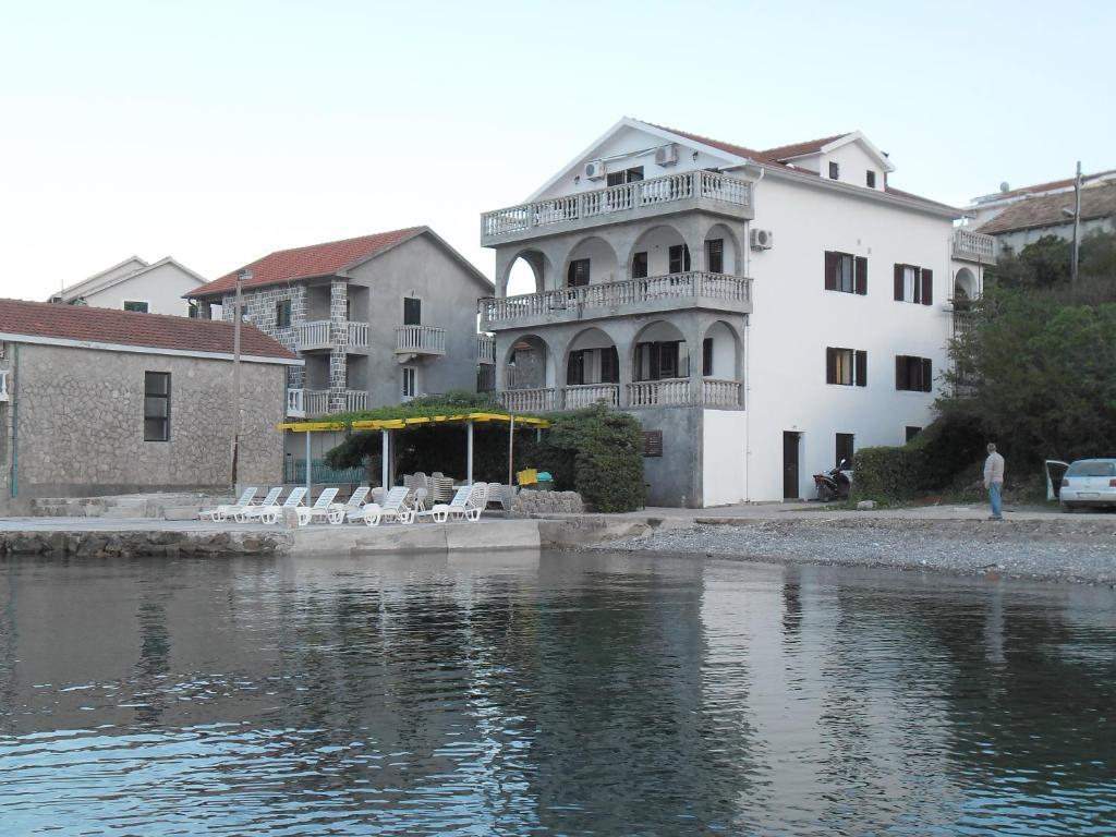 Apartments Petrovic Tivat Kültér fotó